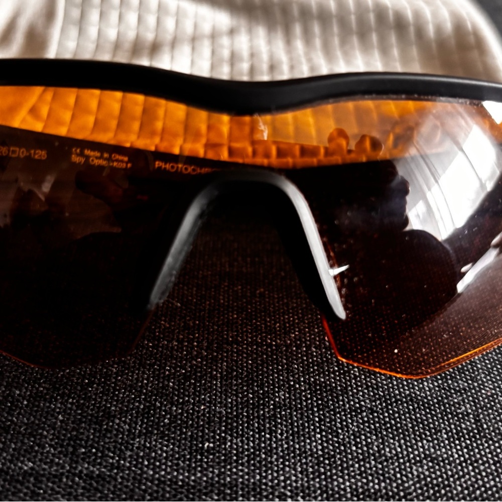Spy Optic photochromic lense Screw Orange and Black Sports Sunglasses